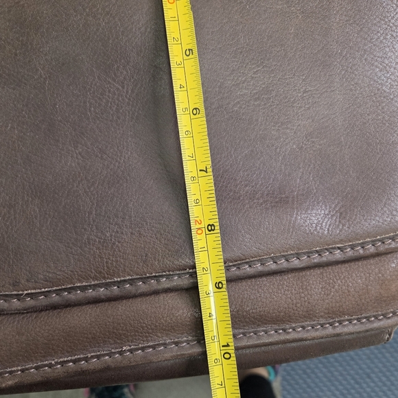 Vintage Y2K Fossil New American Classic Key Brown Leather Crossbody Purse Bag - Picture 16 of 16